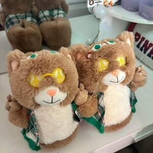 American Eagle Hippie Kitty Slippers